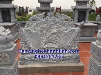 Cuốn thư đá trấn phong thủy trong khu lăng mộ đá gia tộc 