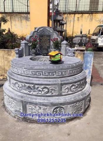 Mẫu mộ đá tròn đẹp suất sắc làm từ đá xanh nguyên khối