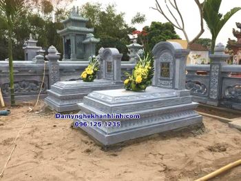 Mẫu mộ tam cấp đá nguyên khối Ninh Bình 