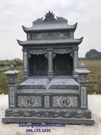 MỘ ĐÁ ĐÔI CÓ MÁI CHE