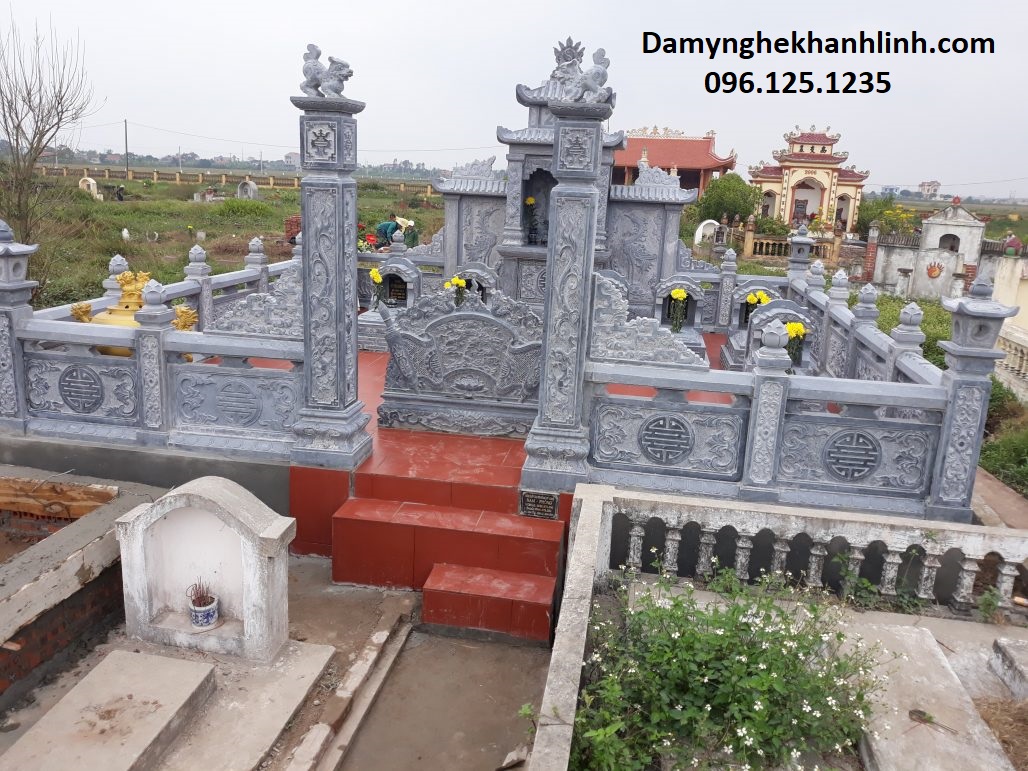 Khu lăng mộ đá xanh đẹp 