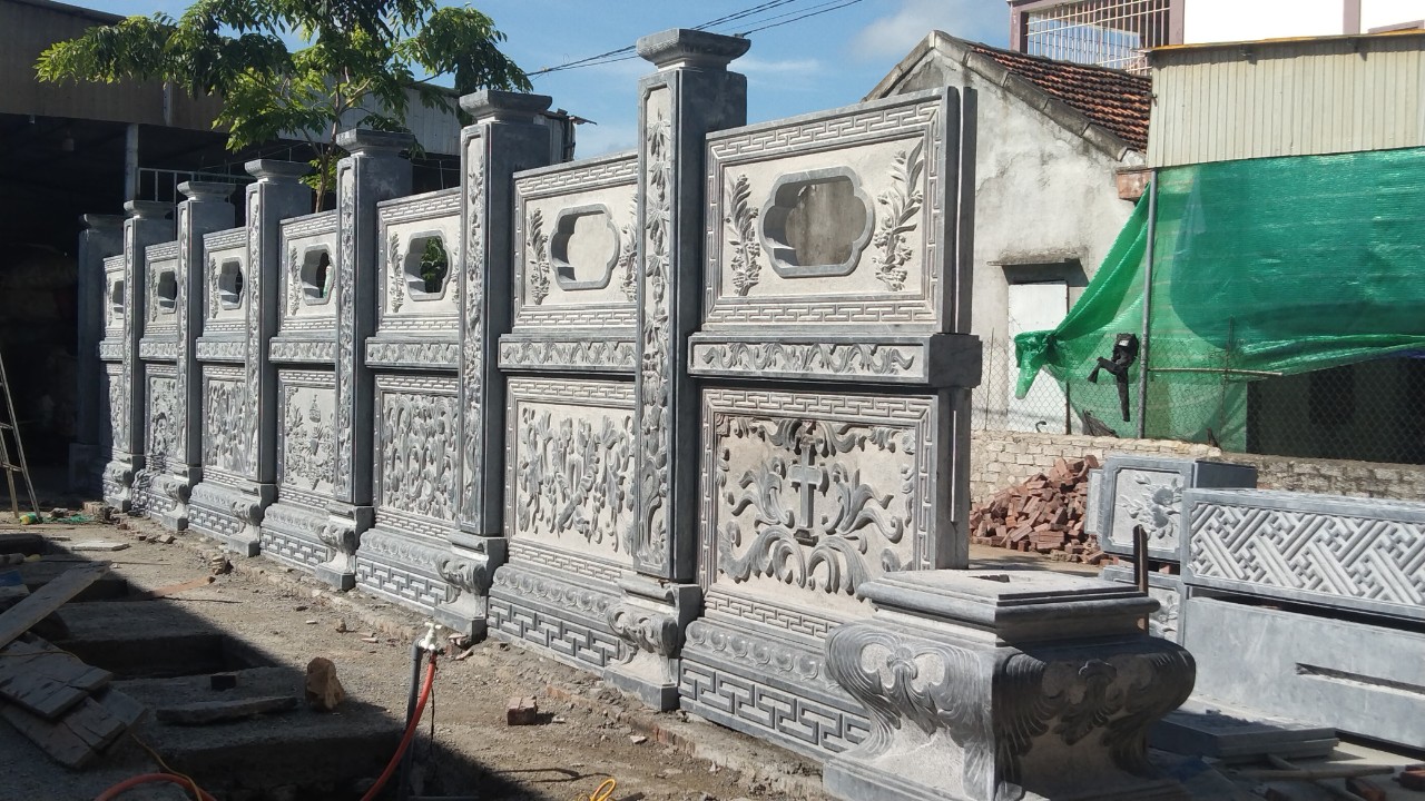 Hình ảnh hàng rào đá nhà thờ họ đẹp cho người theo đạo