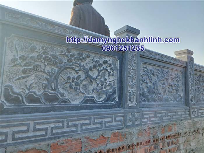 Lan can bằng đá xanh