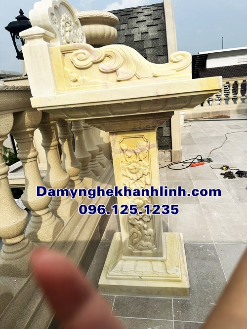 Lắp đặt mẫu cây hương đá vàng thờ thiên ngoài trời tại Sài Gòn
