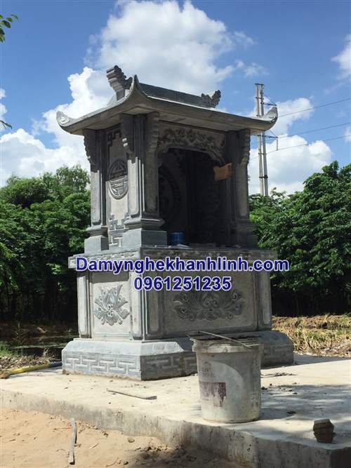 Mẫu bàn thờ thiên bằng đá ngoài trời đẹp khu lăng mộ