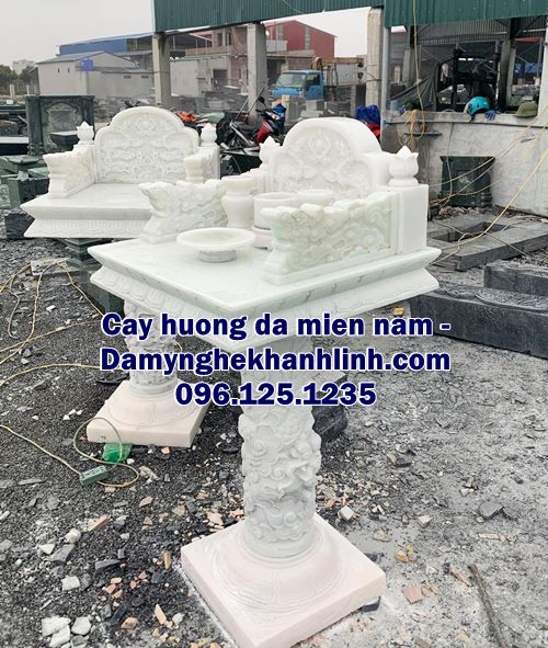 Mẫu cây hương đá miền nam chạm tứ linh