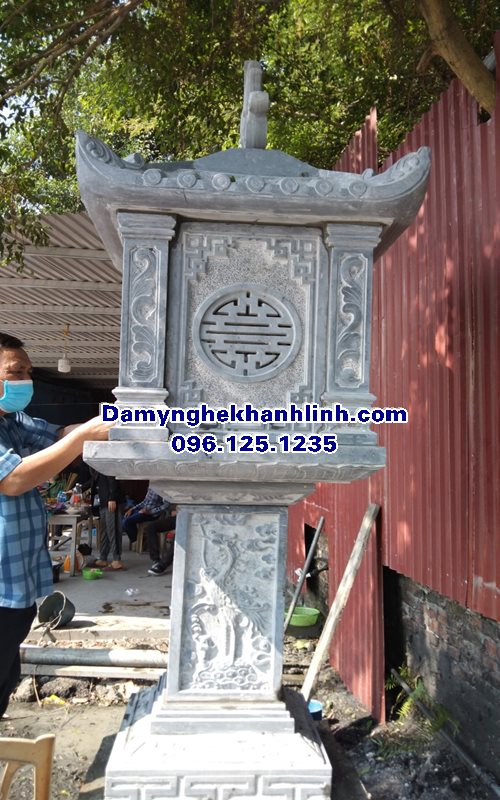 Mẫu cây hương đá ngoài trời đẹp chế tác từ đá xanh tự nhiên