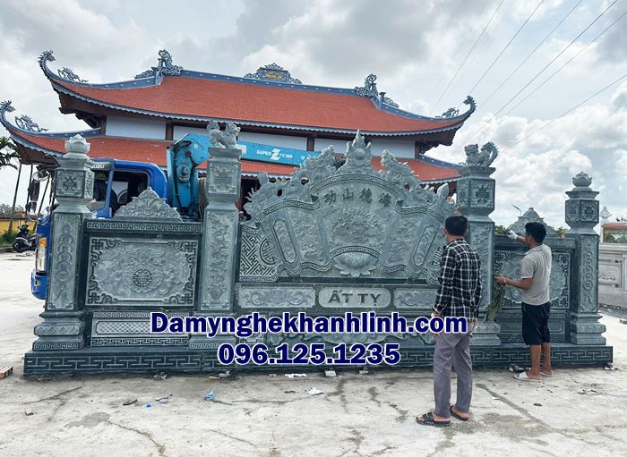 Mẫu cuốn thư đá đẹp bình phong đá có cánh phụ thích hợp với không gian rộng 