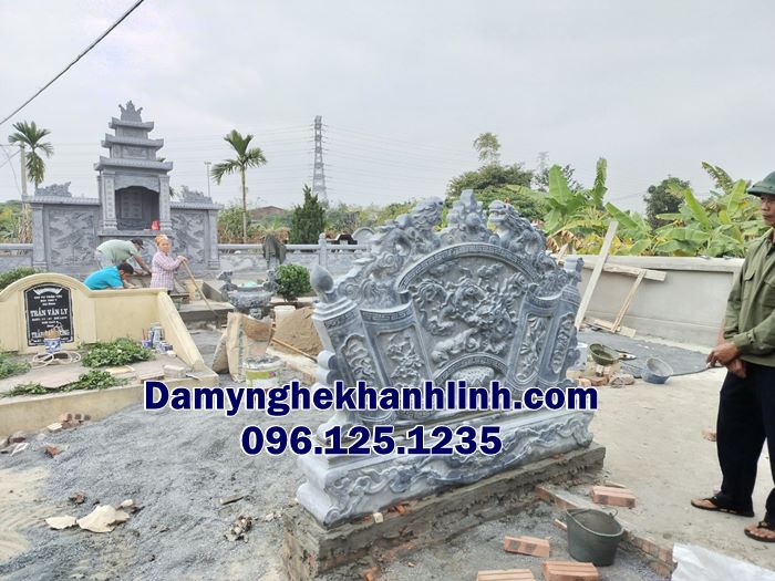 Mẫu cuốn thư đá đẹp mini cho khu lăng mộ gia đình có diện tích nhỏ gon