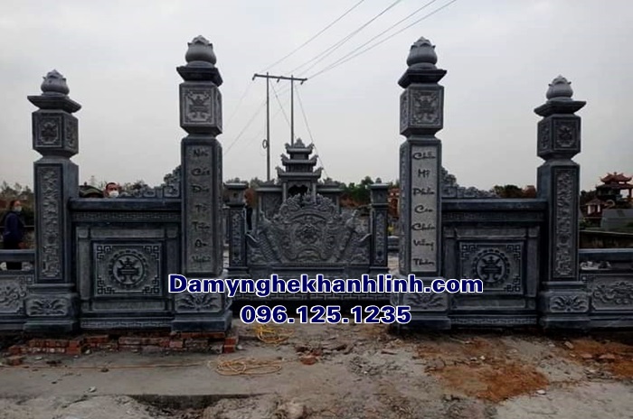 Mẫu khu lăng mộ gia đình đá xanh rêu đẹp tại Thái Nguyên