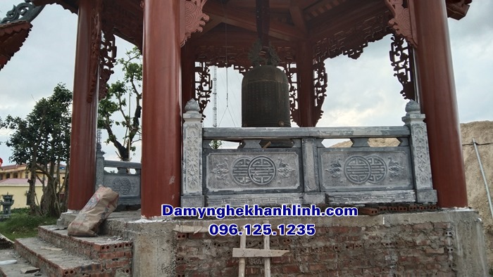Mẫu lan can đá chữ thọ