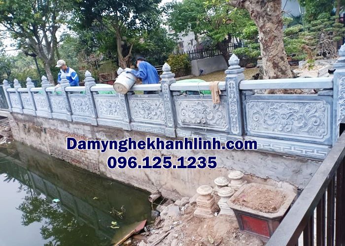 Mẫu lan can đá sân vườn đẹp