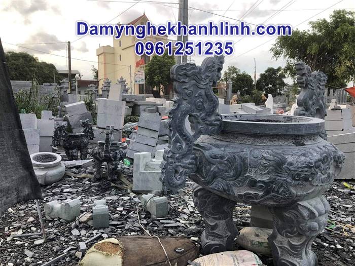 Mẫu lư hương đá xanh tai rồng đẹp