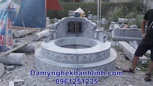 mẫu mộ tròn bằng đá hoa văn tinh tế chạm sen