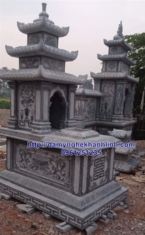 Mộ đá ba mái đẹp thiết kế từ đá xanh nguyên khối