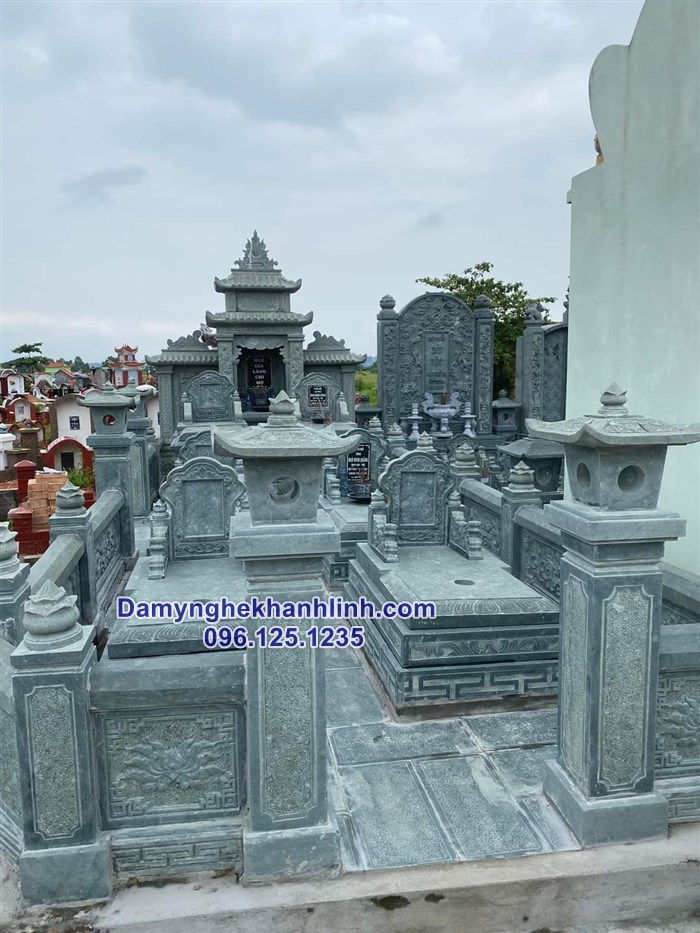Xây lăng mộ gia đình bằng đá kích thước chuẩn phong thủy