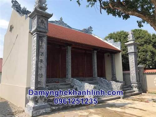 Mẫu cột đá vuông đẹp cho nhà thờ họ 