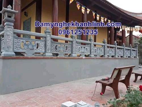 Hàng rào đá