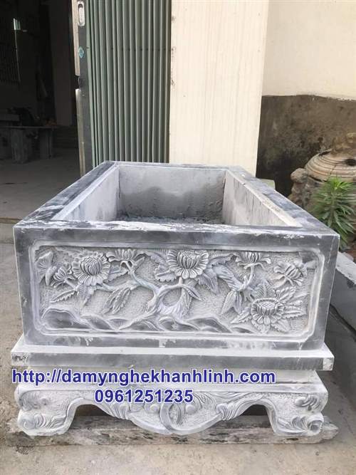 Mẫu chậu cảnh bằng đá vuông 