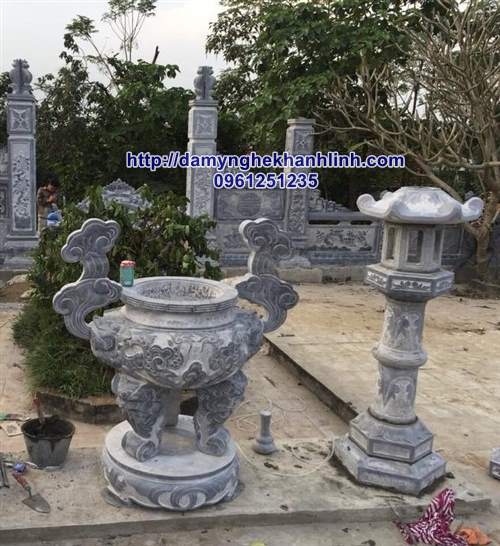 Mẫu lư hương đá - đèn đá cho khu lăng mộ 
