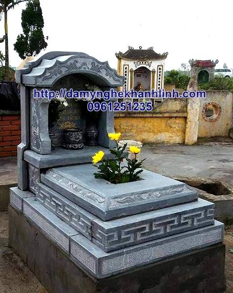 Mẫu mộ đá ba cấp mái vòm
