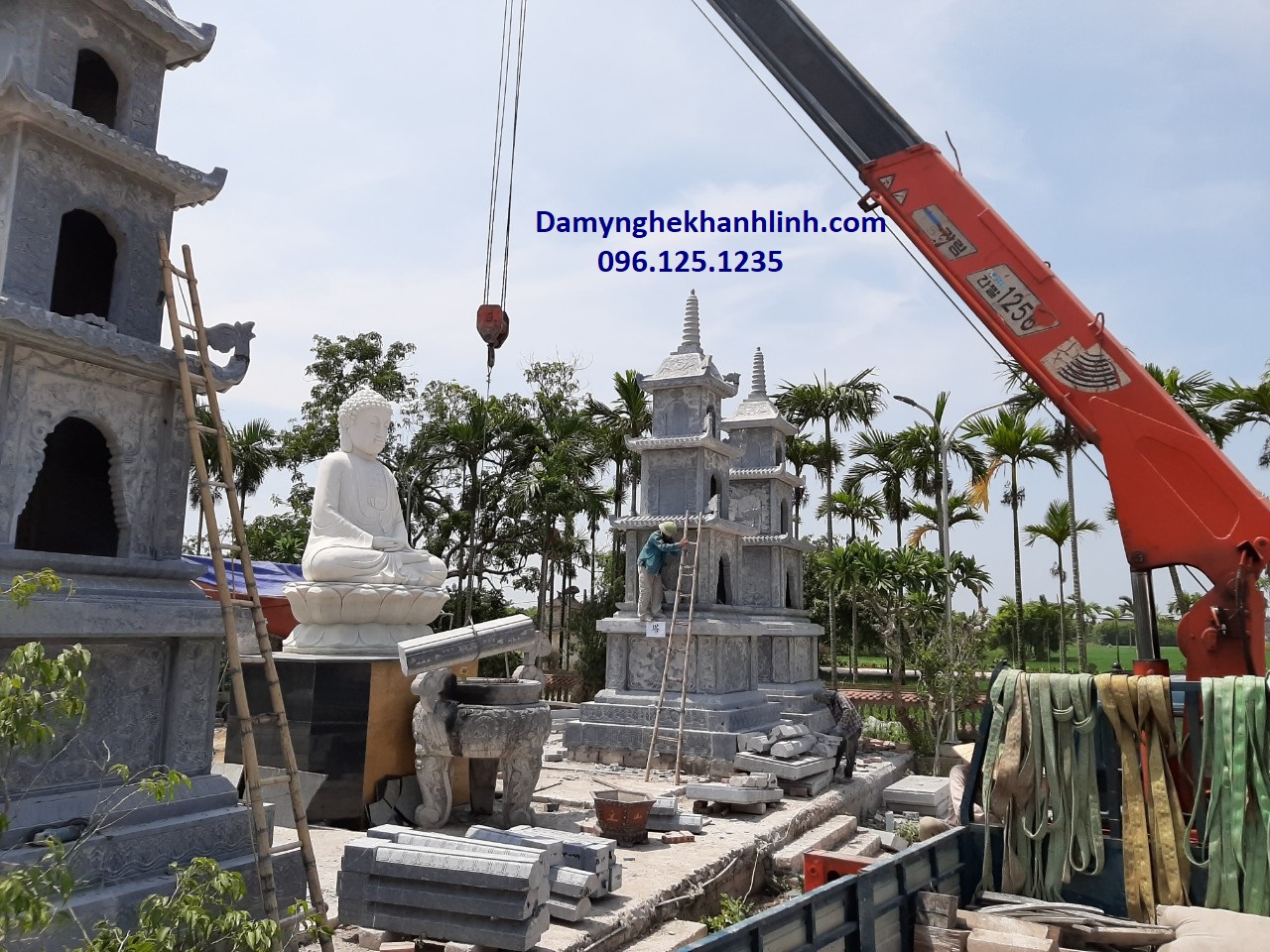 mộ tháp đá mẫu mộ tháp phật giáo đẹp năm 2020