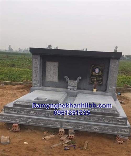 Mộ đá đôi tam cấp 