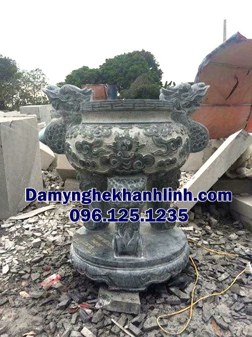 Lư hương đá tại Nam Định mẫu tròn tai rồng