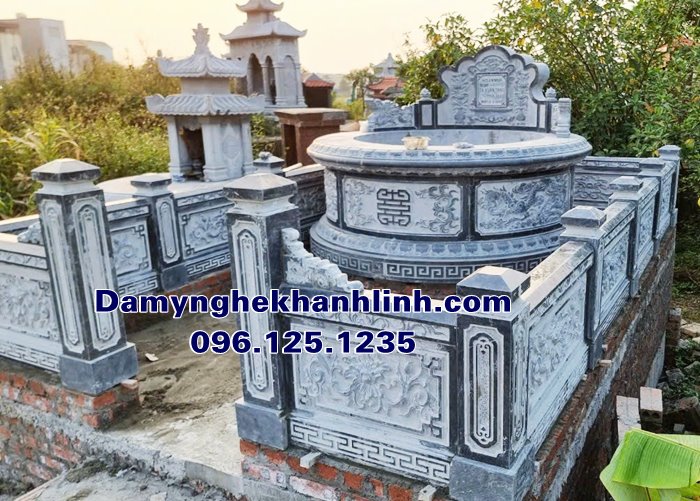 Mẫu khu lăng mộ đá dòng họ đẹp có mộ tròn truyền thống