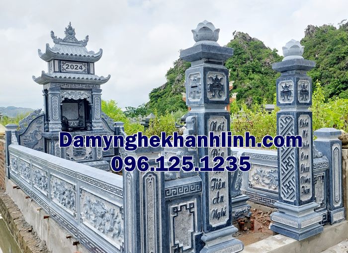 Mẫu khu lăng mộ đá dòng họ đẹp nguyên khối đá xanh đen