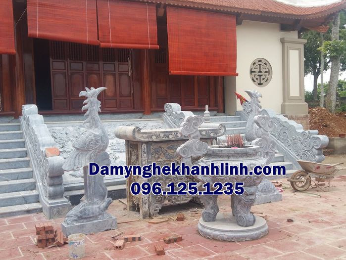 Mẫu lư hương đá Long An trang trọng cho nhà thờ họ